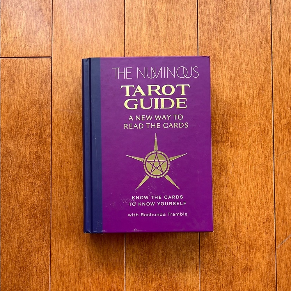 The Numinous Tarot Guide Book